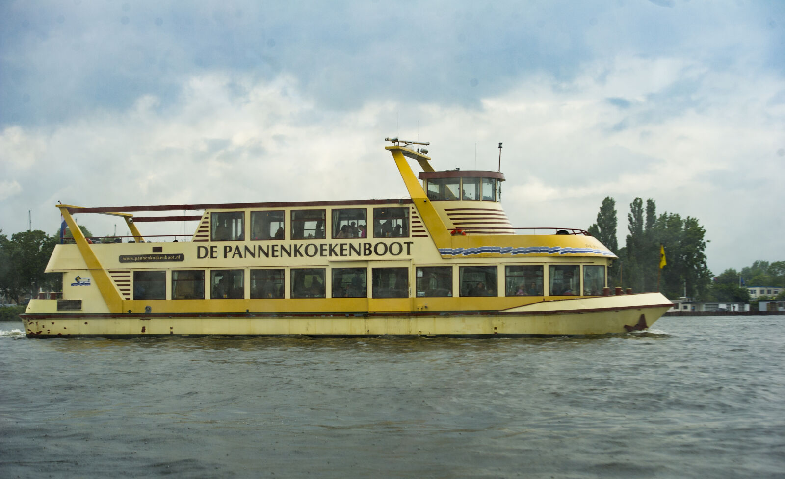 Nikon D3S sample photo. Boat, pancake, boat, tourism photography