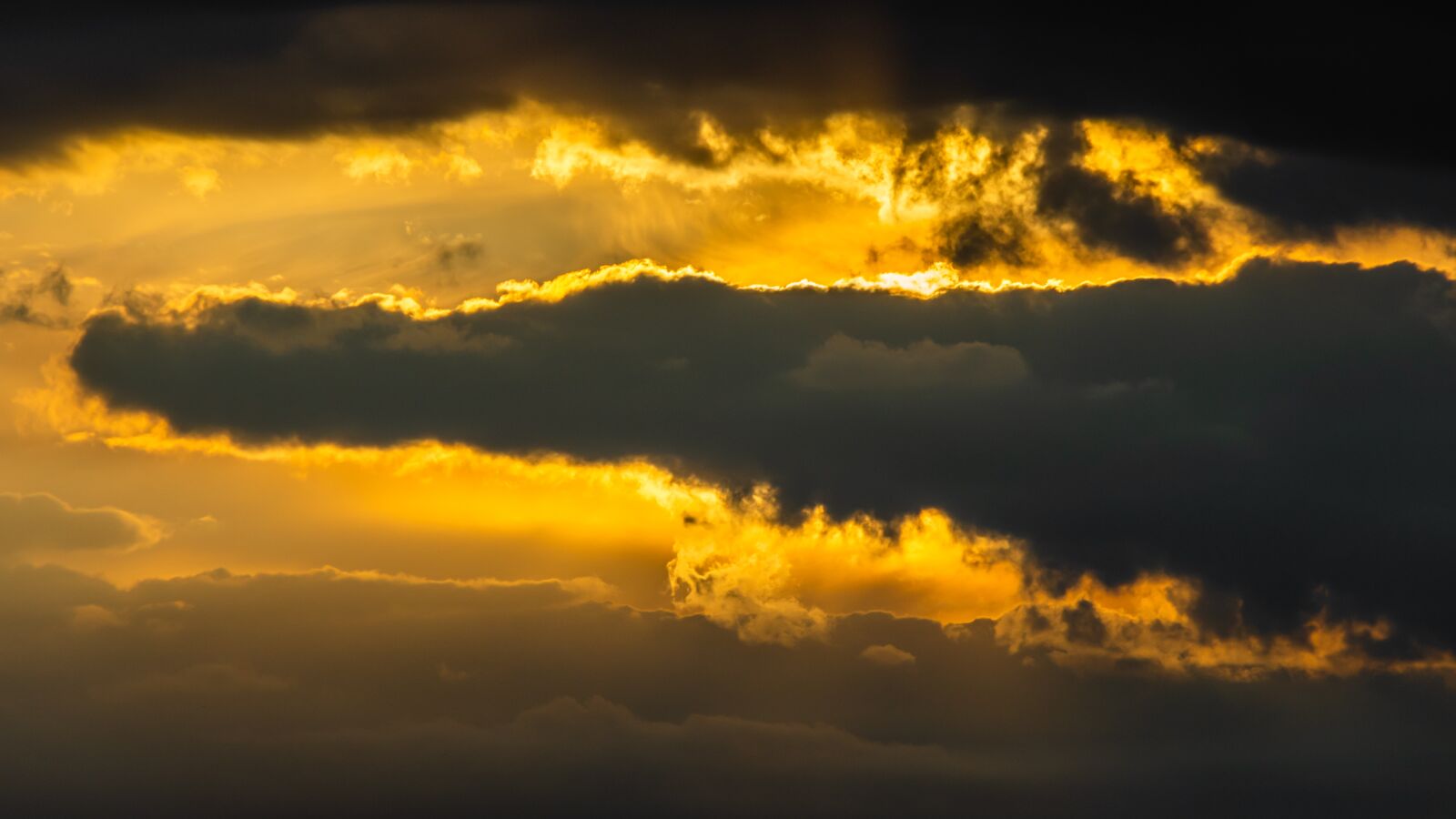 Nikon D5600 sample photo. Sky, clouds, sunset photography