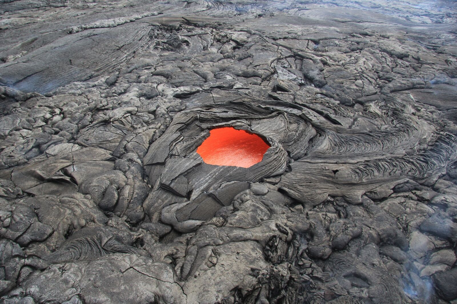 Canon EOS 60D sample photo. Lava, volcanic, crust photography