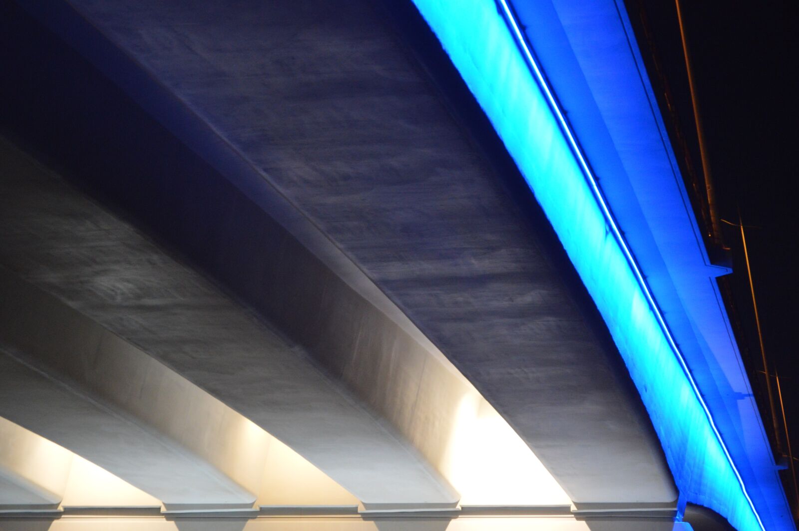 Nikon D3200 sample photo. Blue, bridge, night photography