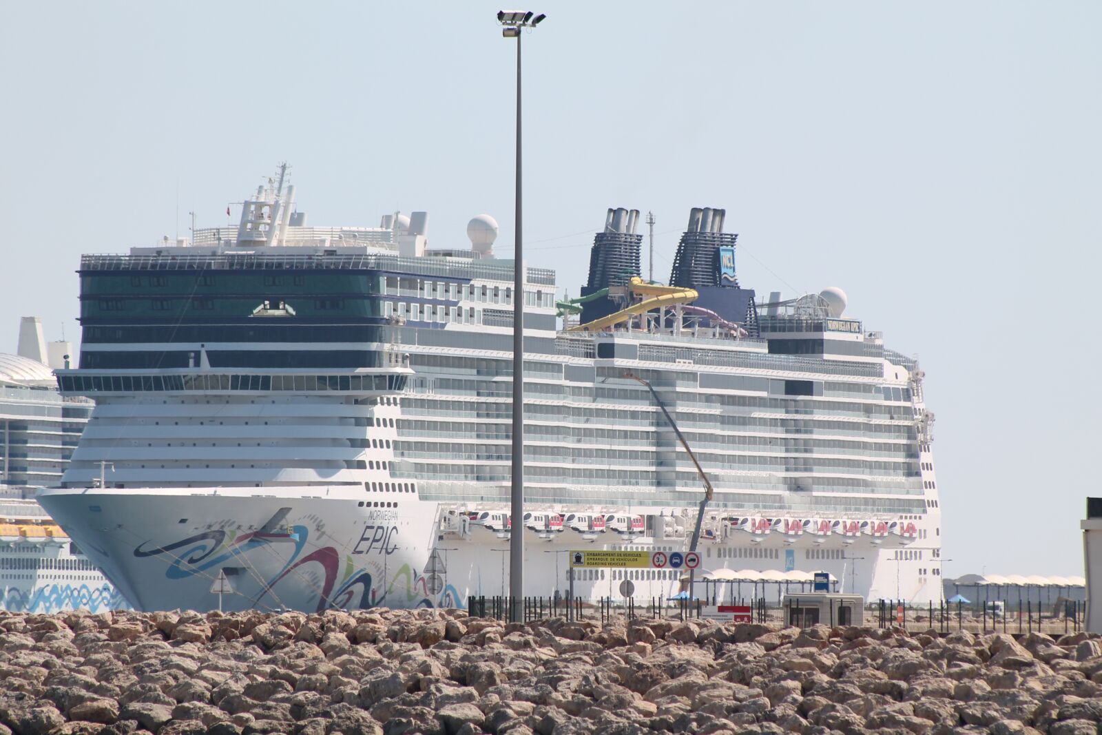 Canon EF75-300mm f/4-5.6 sample photo. Ship, cruise ship, vacations photography