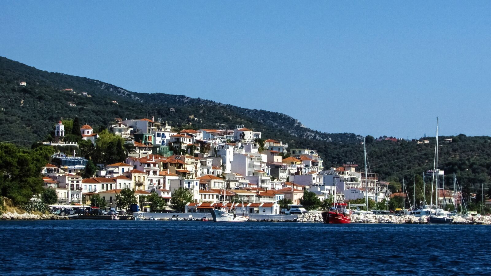 Canon PowerShot SX400 IS sample photo. Greece, skiathos, chora photography