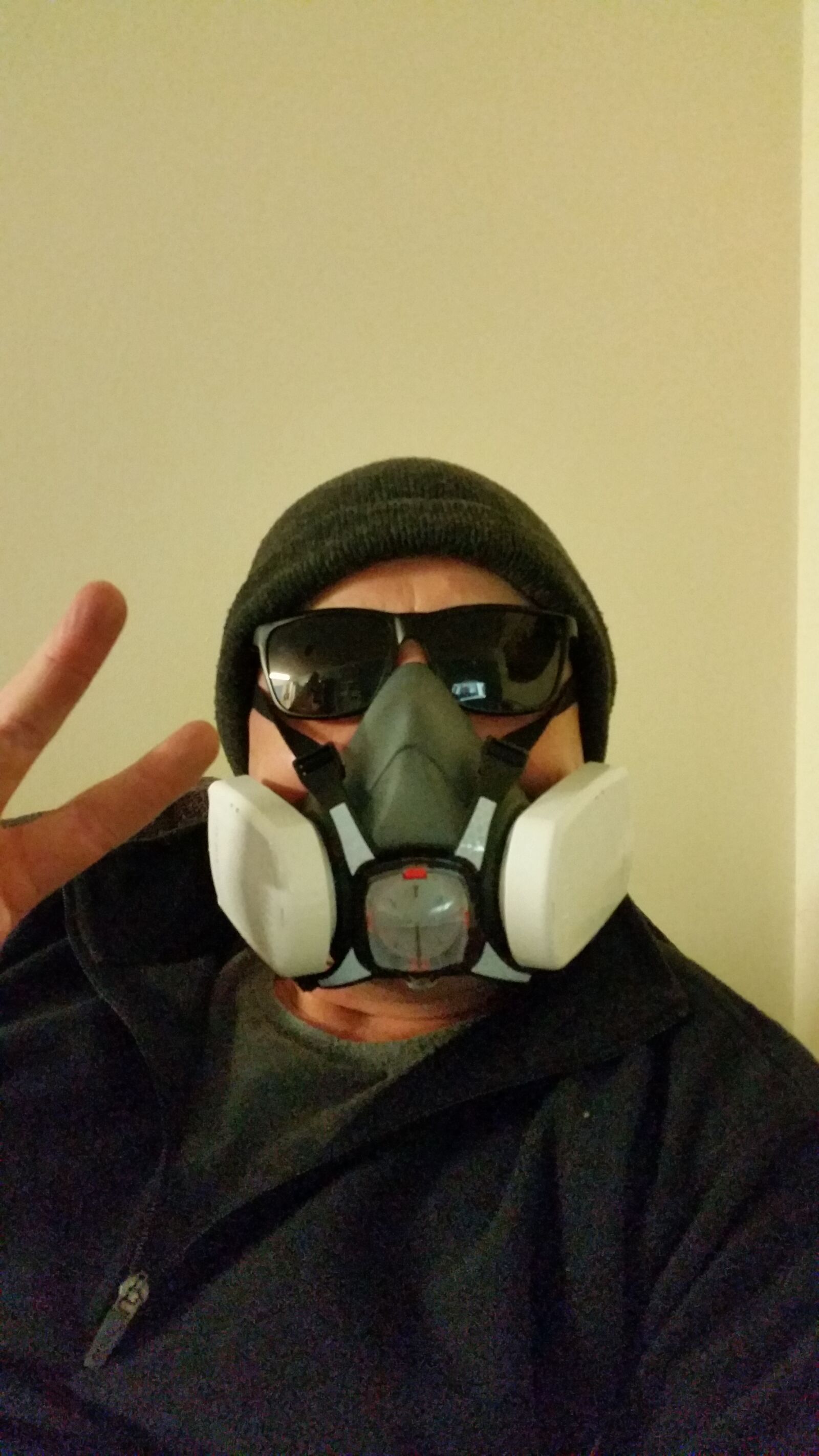 Samsung Galaxy S5 sample photo. Man, mask, funny photography