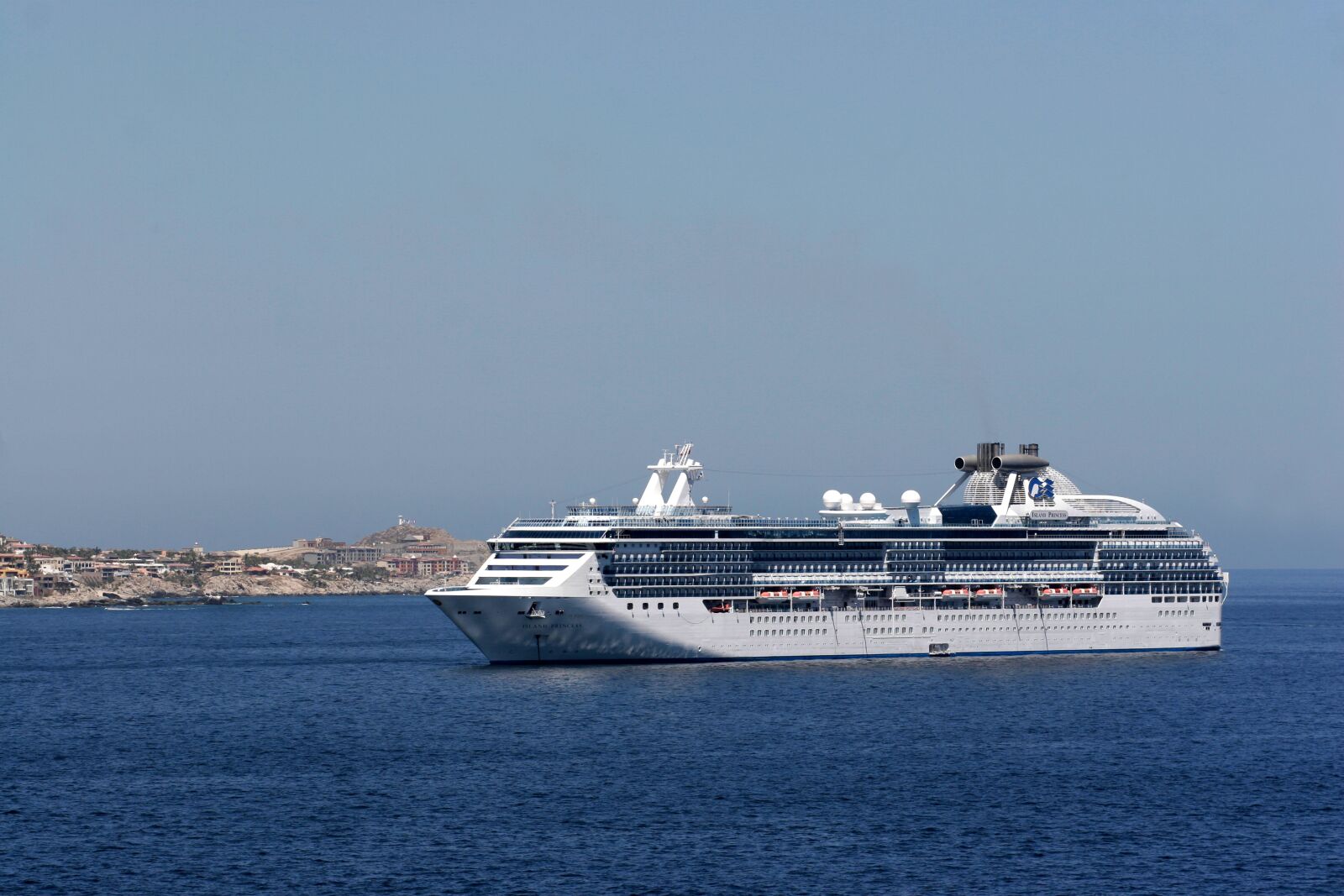 Canon EOS 20D sample photo. Ship, cruise, vacation photography