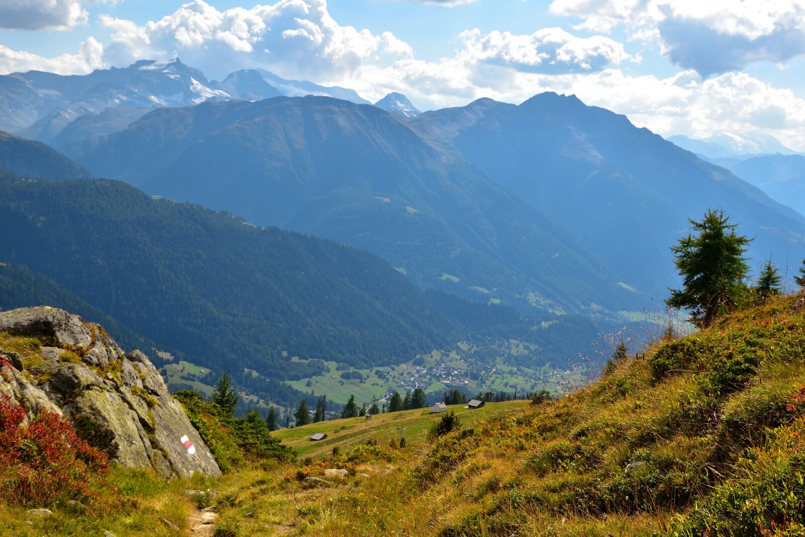 Nikon D5500 sample photo. Trail, mountains, landscape photography