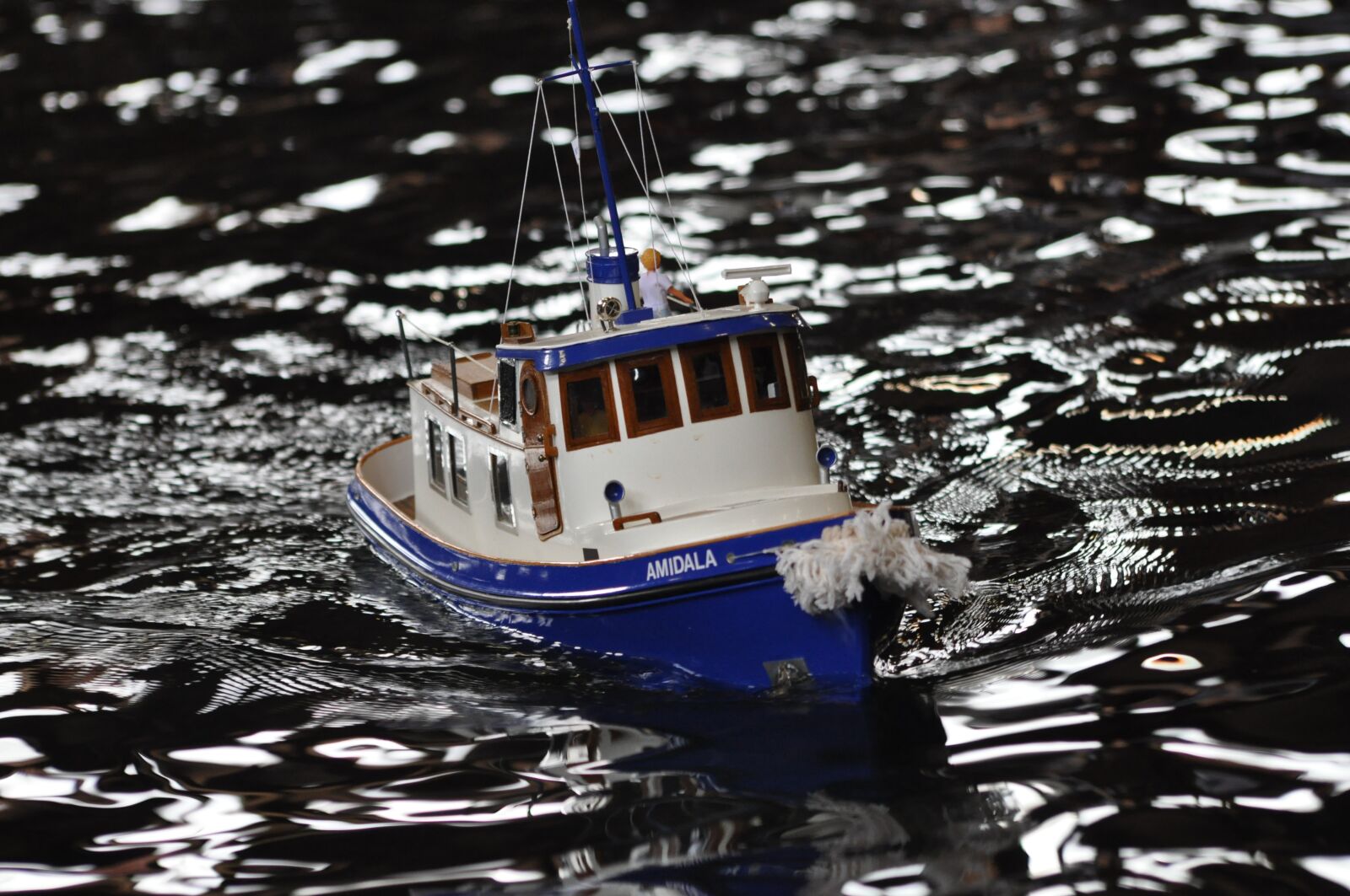Nikon D5000 sample photo. Model, boat, ship photography