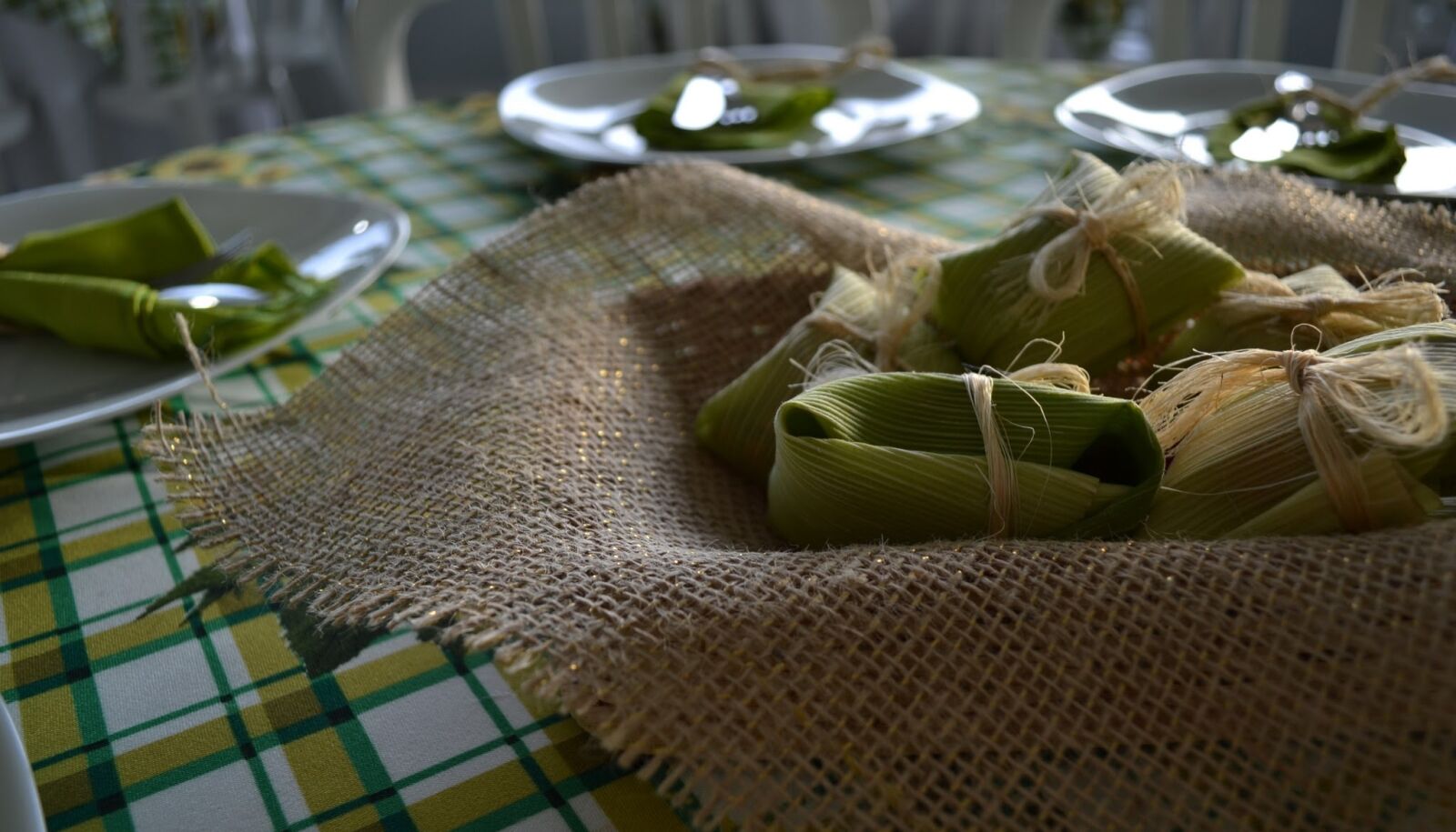 Nikon D3100 sample photo. Table, decoration, dinner photography