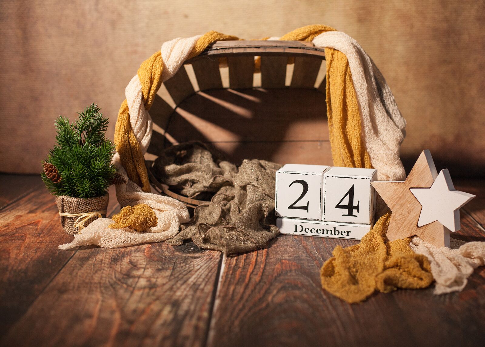 Canon EOS 5D Mark II sample photo. Christmas, christmas eve, 24 photography