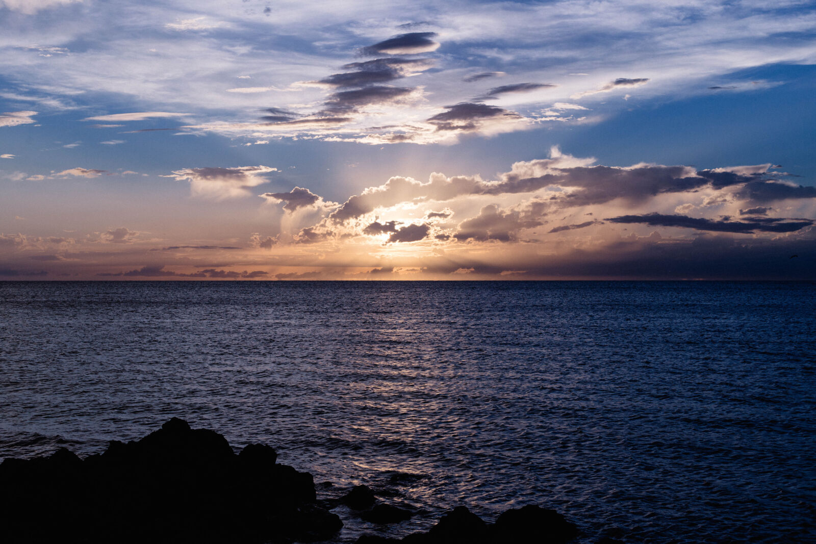 Canon EOS 6D + Canon EF 50mm F1.8 STM sample photo. Cloud, clouds, dawn, dusk photography