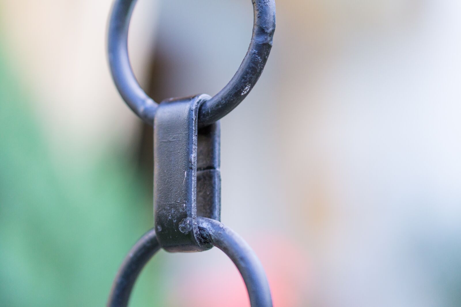 E 50mm F1.8 OSS sample photo. Security, steel, iron photography