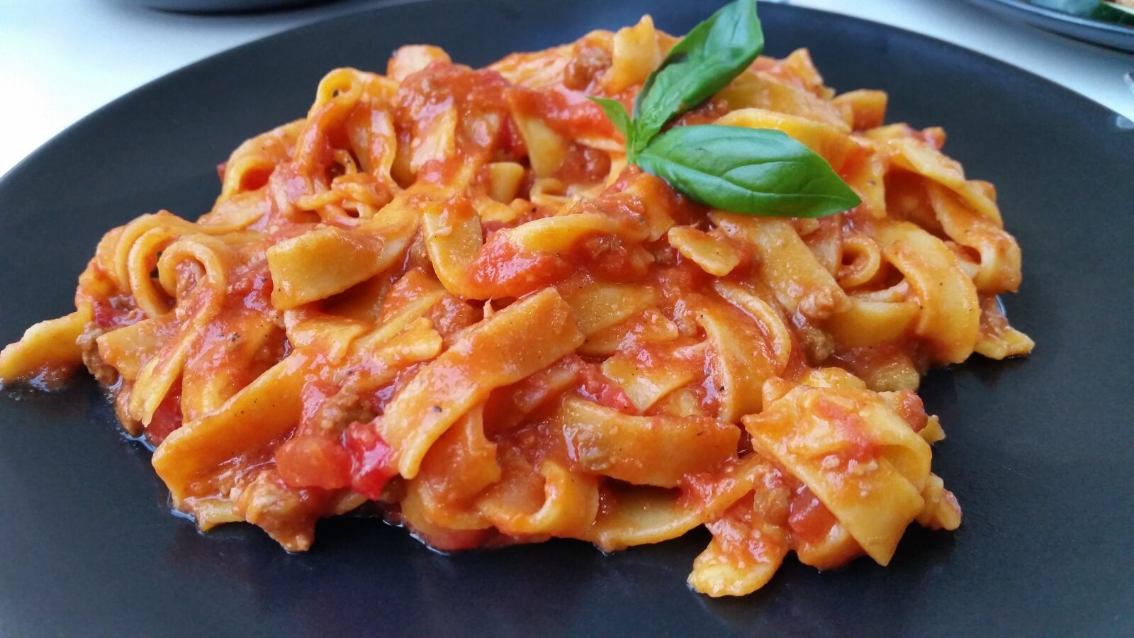 Samsung Galaxy S5 sample photo. Tagliatelle, sicilia, pasta photography