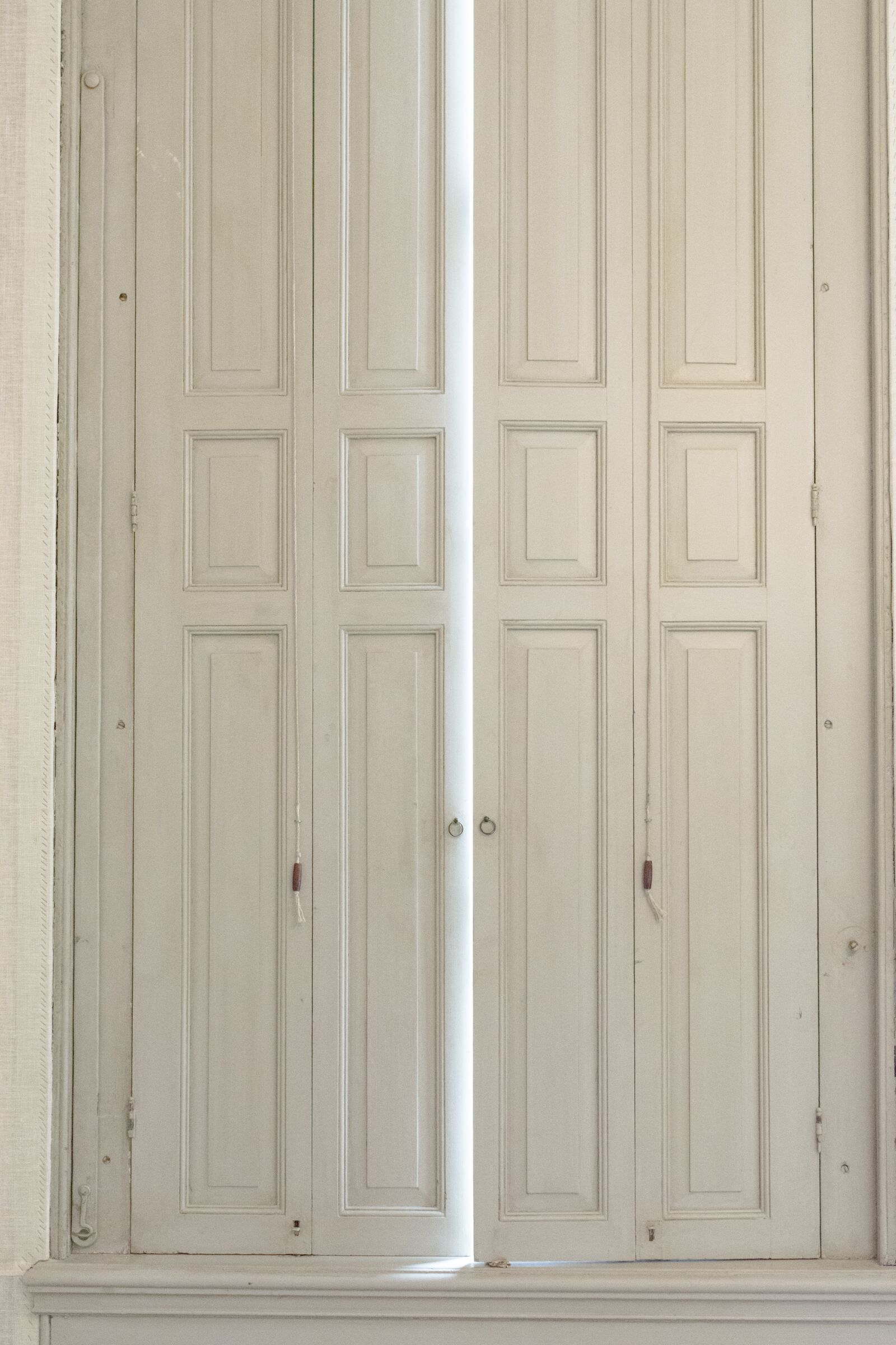 Nikon D5200 sample photo. Indoors, door, house photography
