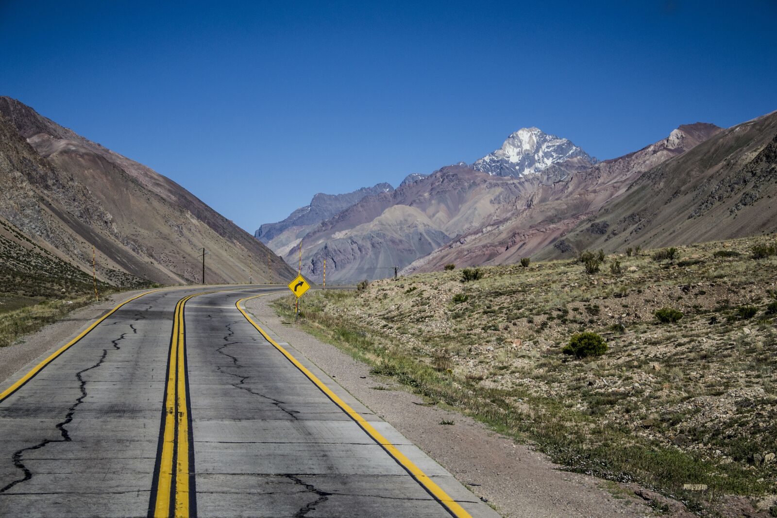 Nikon D3100 sample photo. Road, mountains, chile photography