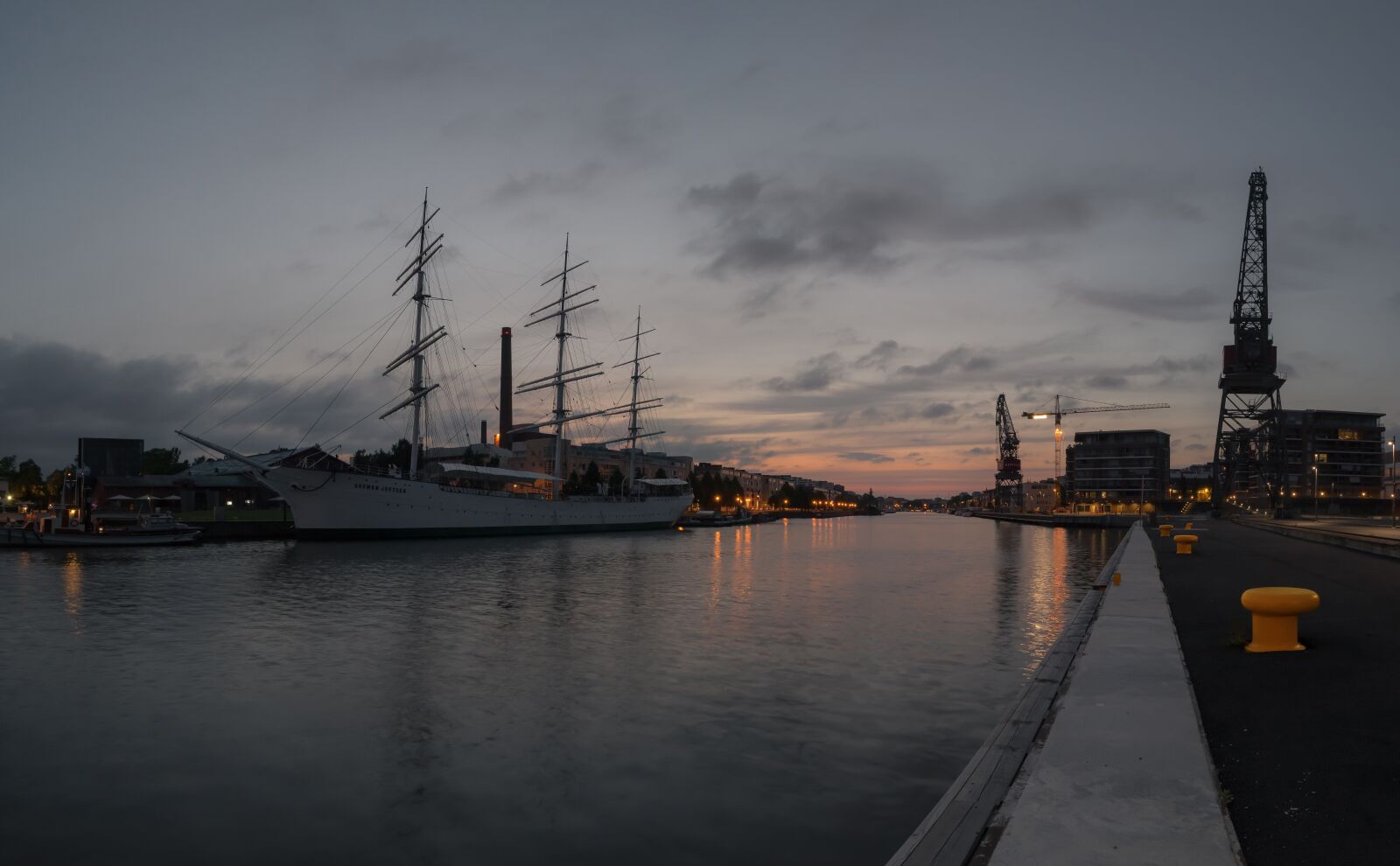 Nikon D3300 sample photo. Finnish, turku, aura river photography