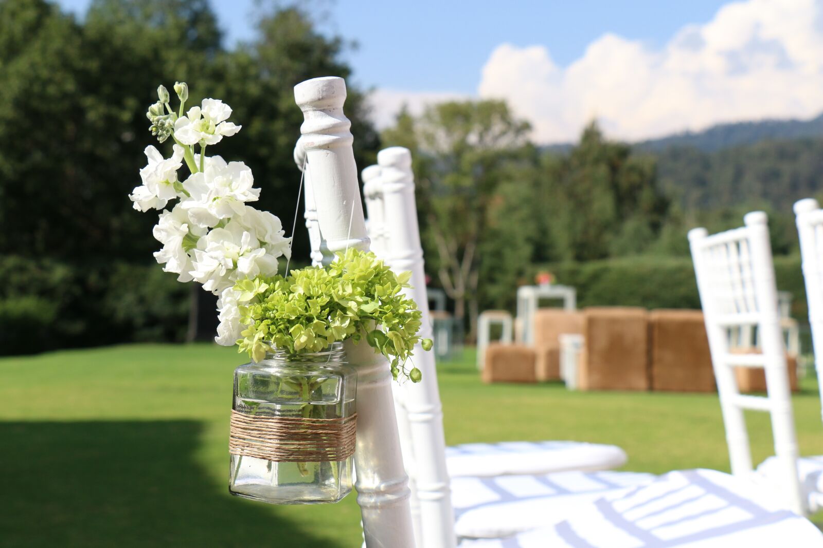 Canon EOS 70D sample photo. Chairs, garden, wedding photography