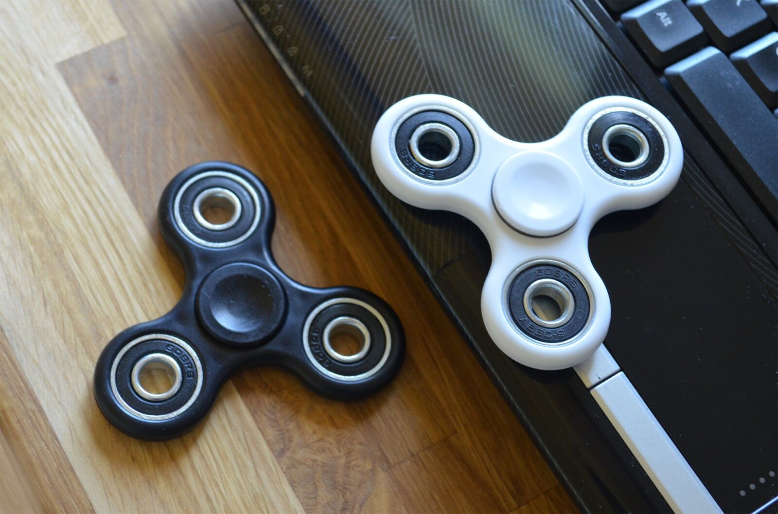 Nikon D5100 sample photo. Fidget, spinner, fidget spinner photography