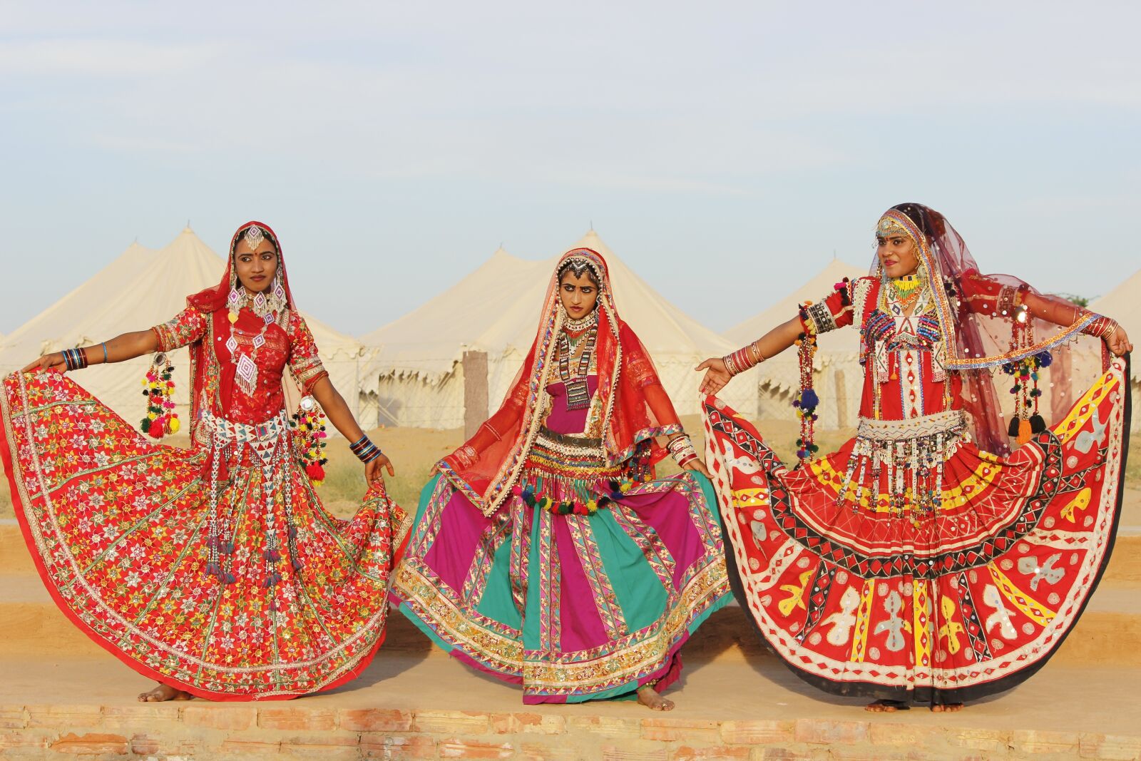 Canon EOS 600D (Rebel EOS T3i / EOS Kiss X5) sample photo. Kalbeliya, folk dance, dance photography