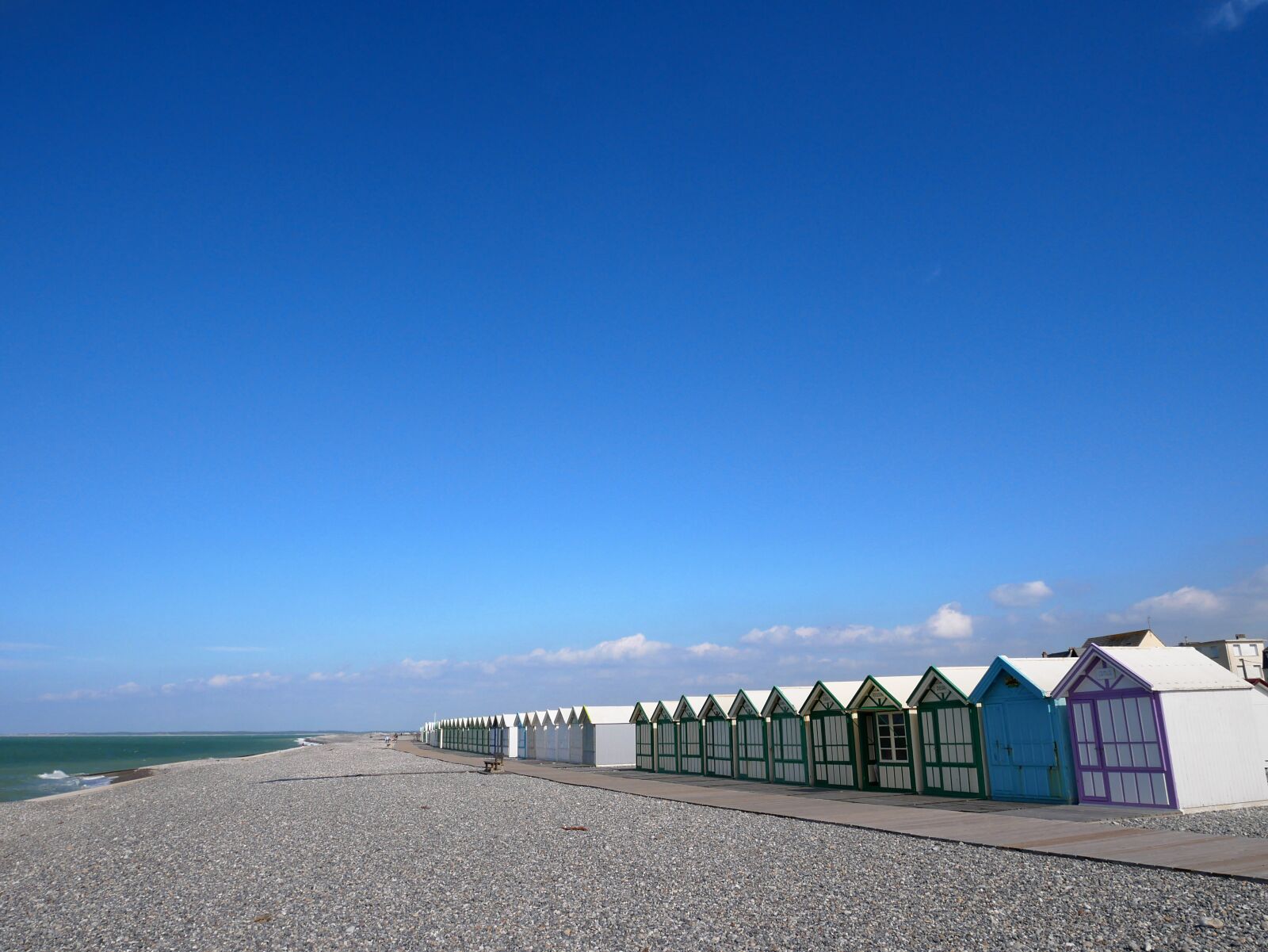 Panasonic Lumix DMC-GX85 (Lumix DMC-GX80 / Lumix DMC-GX7 Mark II) sample photo. North sea, cabin, sea photography