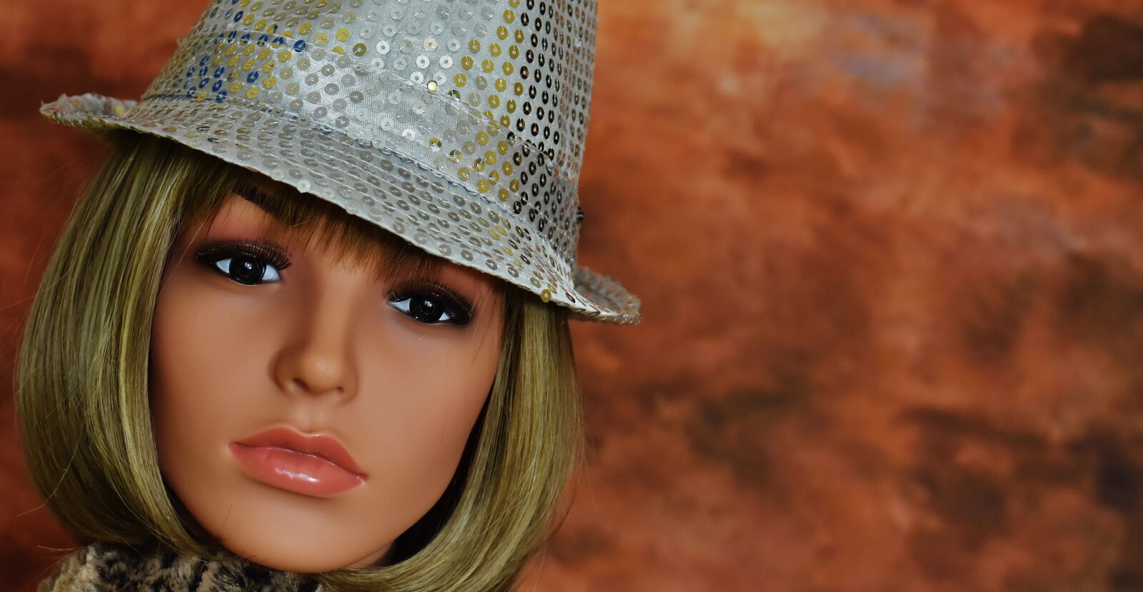 Nikon D7200 sample photo. Woman, hat, silver photography