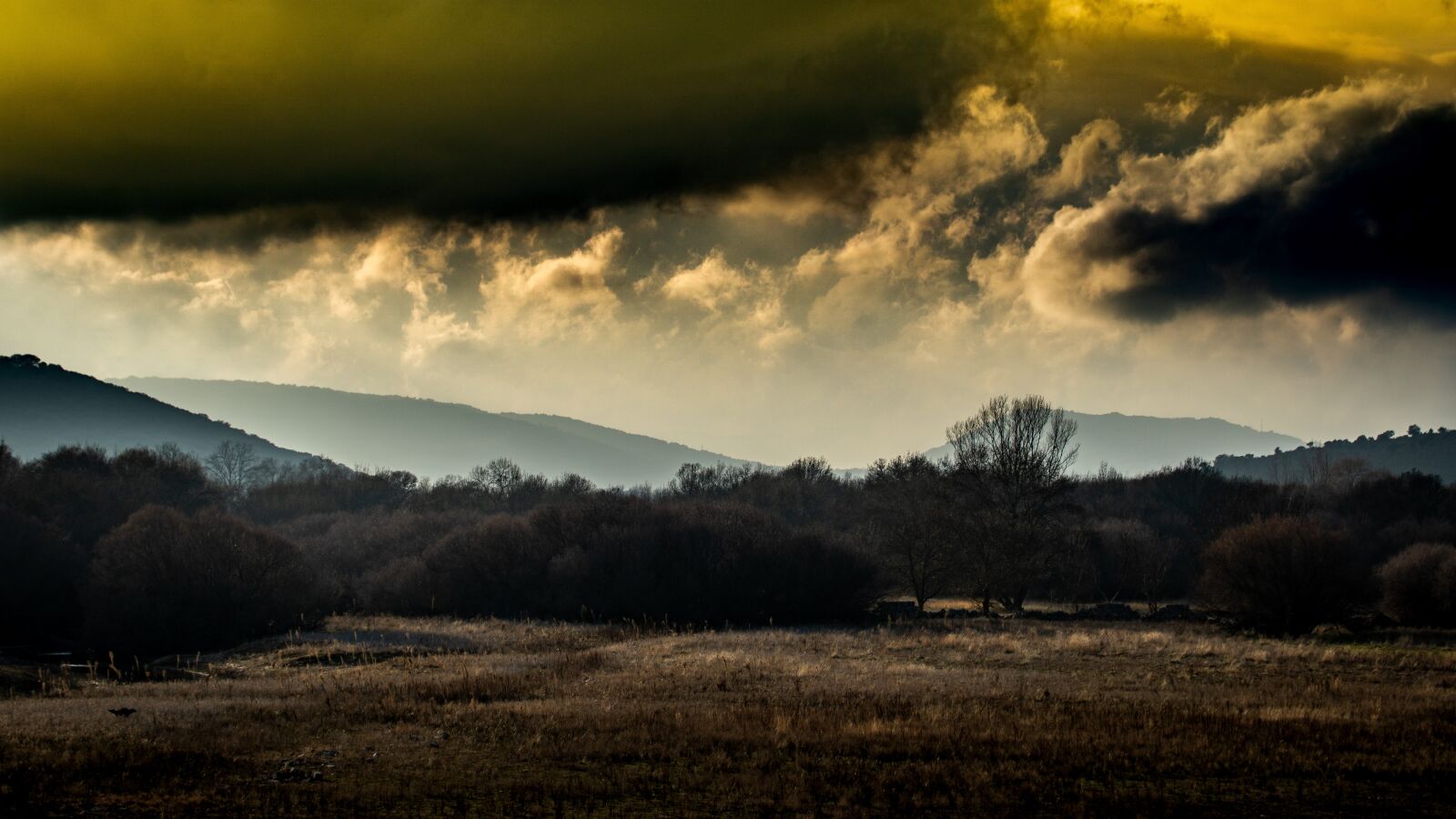 Sony a6500 sample photo. Sky, clouds, landscape photography