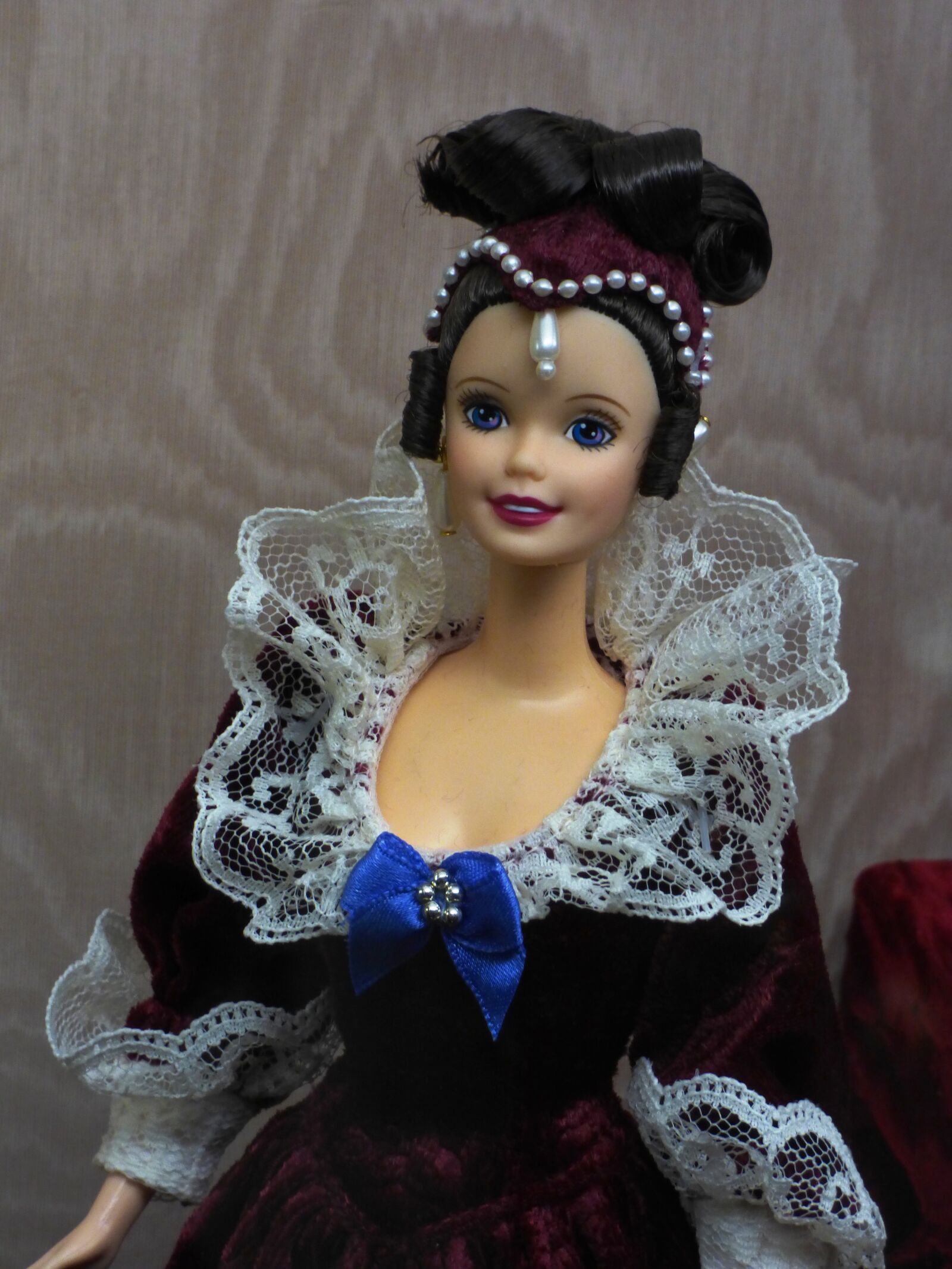 Panasonic DMC-FZ72 sample photo. Doll, barbie, jewelry photography