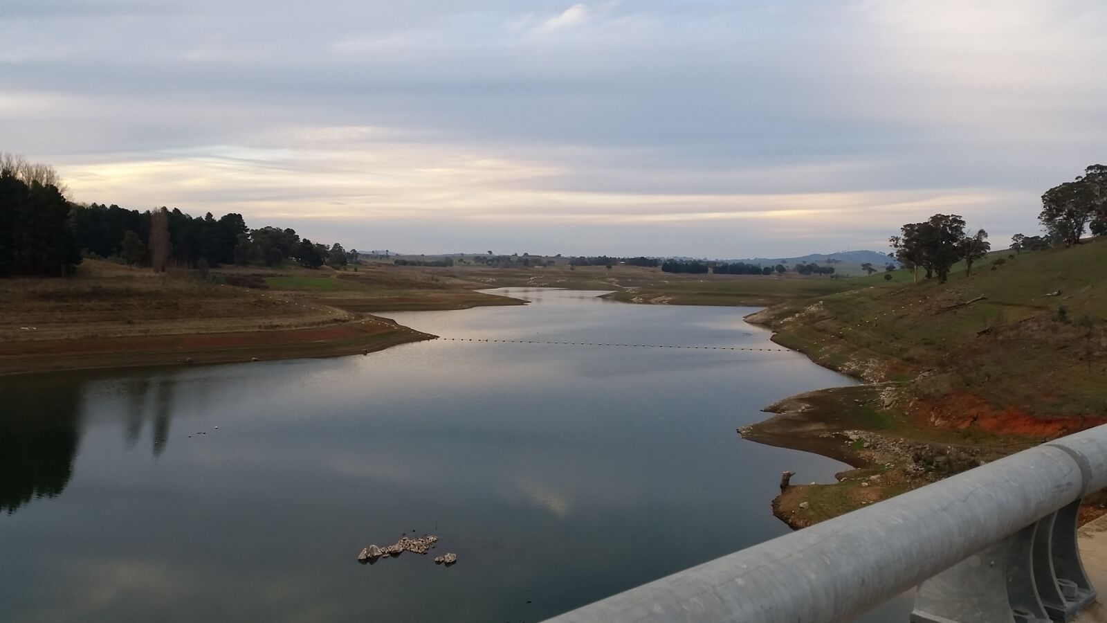 Samsung Galaxy S5 sample photo. Bank, dam, lake, landscape photography
