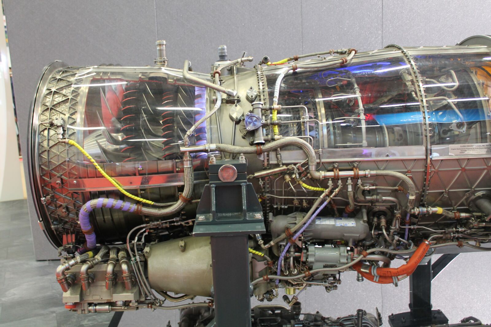 Canon EOS 1100D (EOS Rebel T3 / EOS Kiss X50) sample photo. Jet, engine, fighter photography