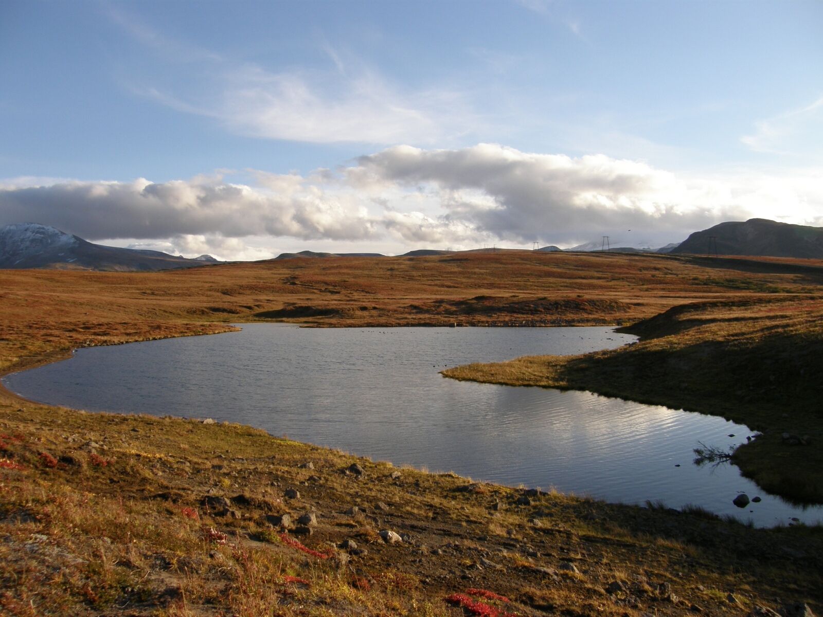 Olympus SP550UZ sample photo. Lake, mountain plateau, autumn photography
