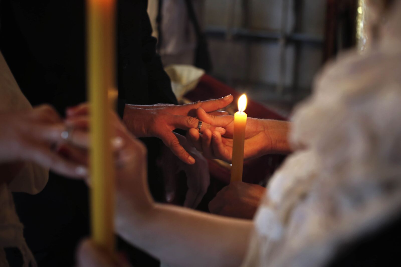 Canon EOS 5D Mark III sample photo. Candlelight, candles, ceremony, christianity photography