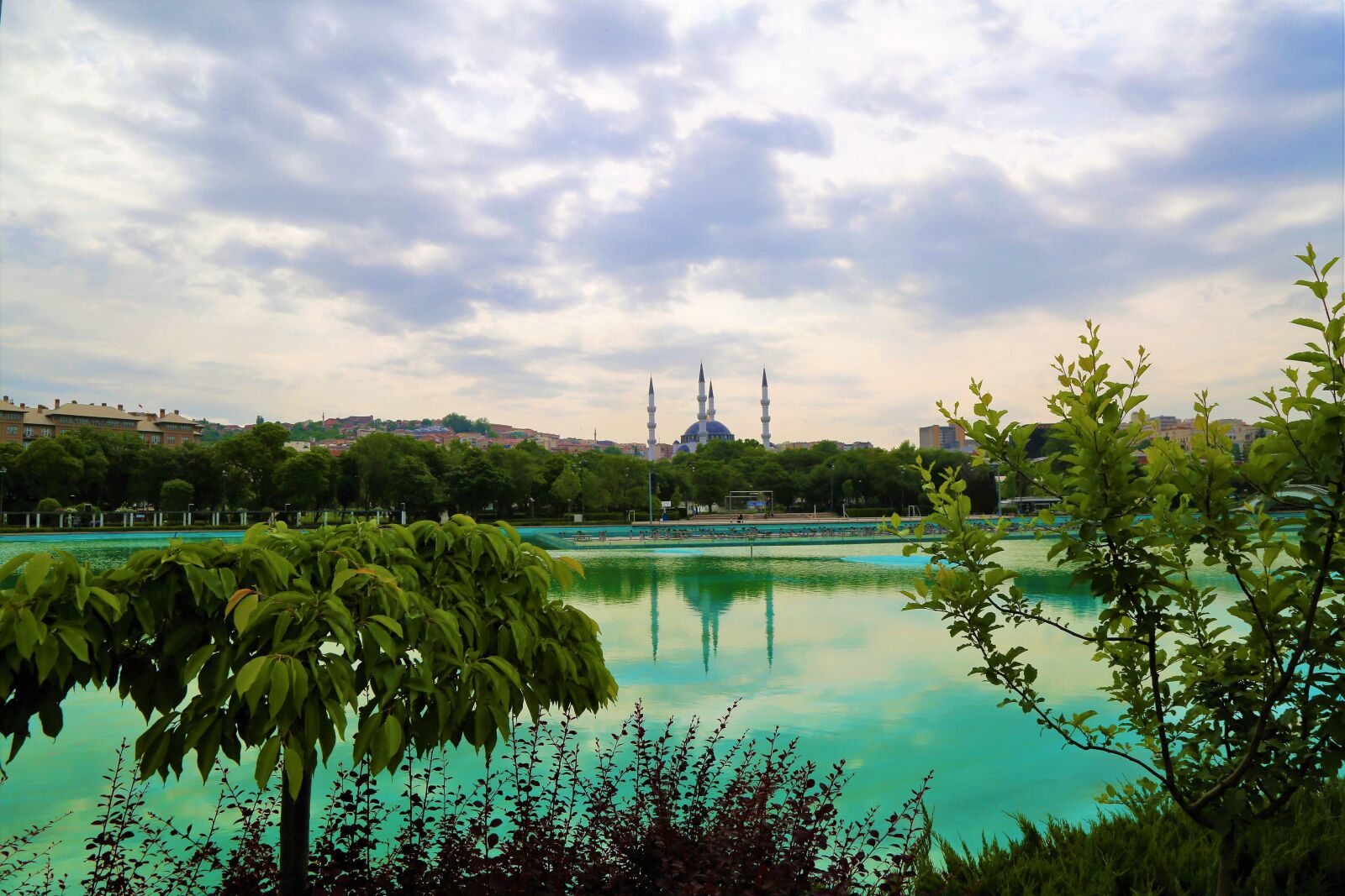 Canon EF 24-105mm F4L IS USM sample photo. Landscape, cami, city photography