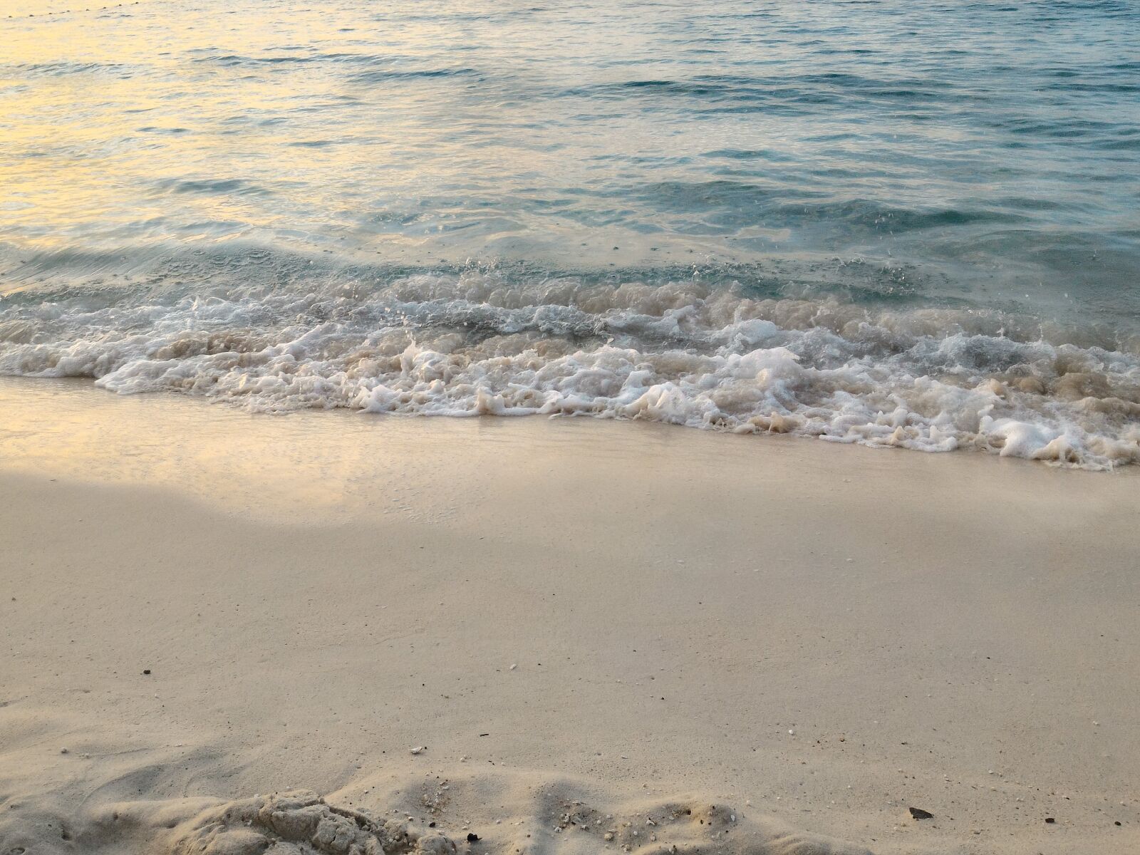 ASUS ZenFone 2 (ZE551ML) sample photo. Beach, water, sand photography