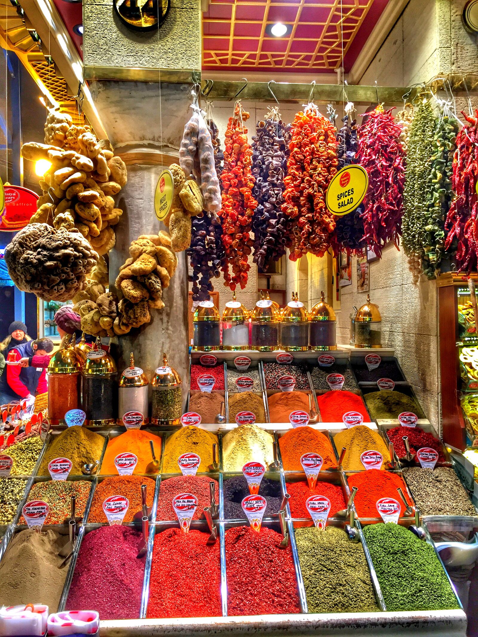 iPhone 6 back camera 4.15mm f/2.2 sample photo. Bazaar, spices photography