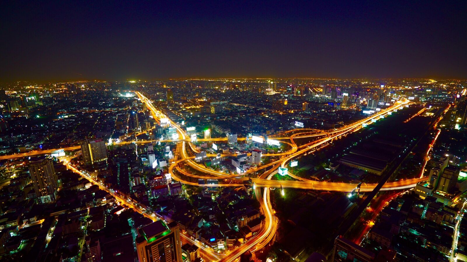 Sony a7S II + Sony Vario-Tessar T* FE 16-35mm F4 ZA OSS sample photo. Aerial, bangkok, city photography