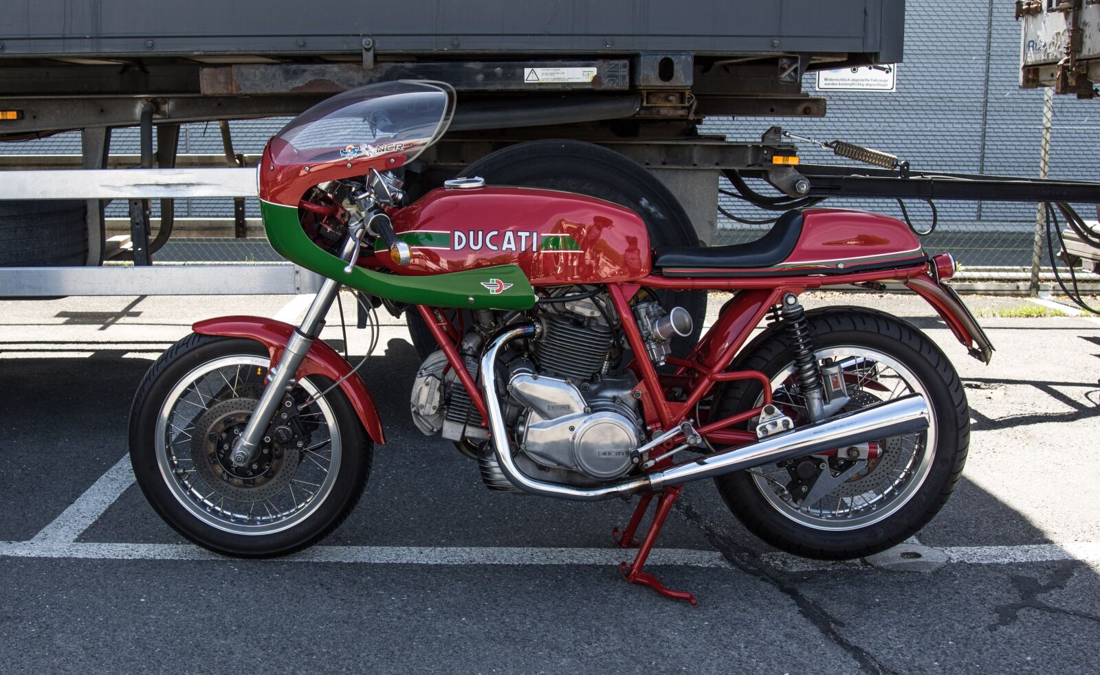 Pentax K-3 sample photo. Ducati, desmo, italian photography