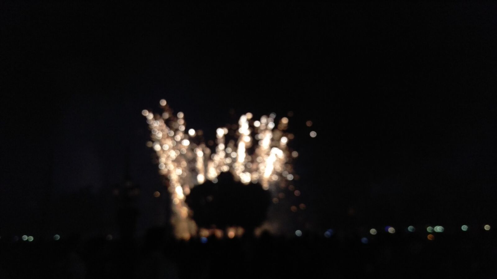 HTC ONE M9 sample photo. Artistic, blur, fireworks photography