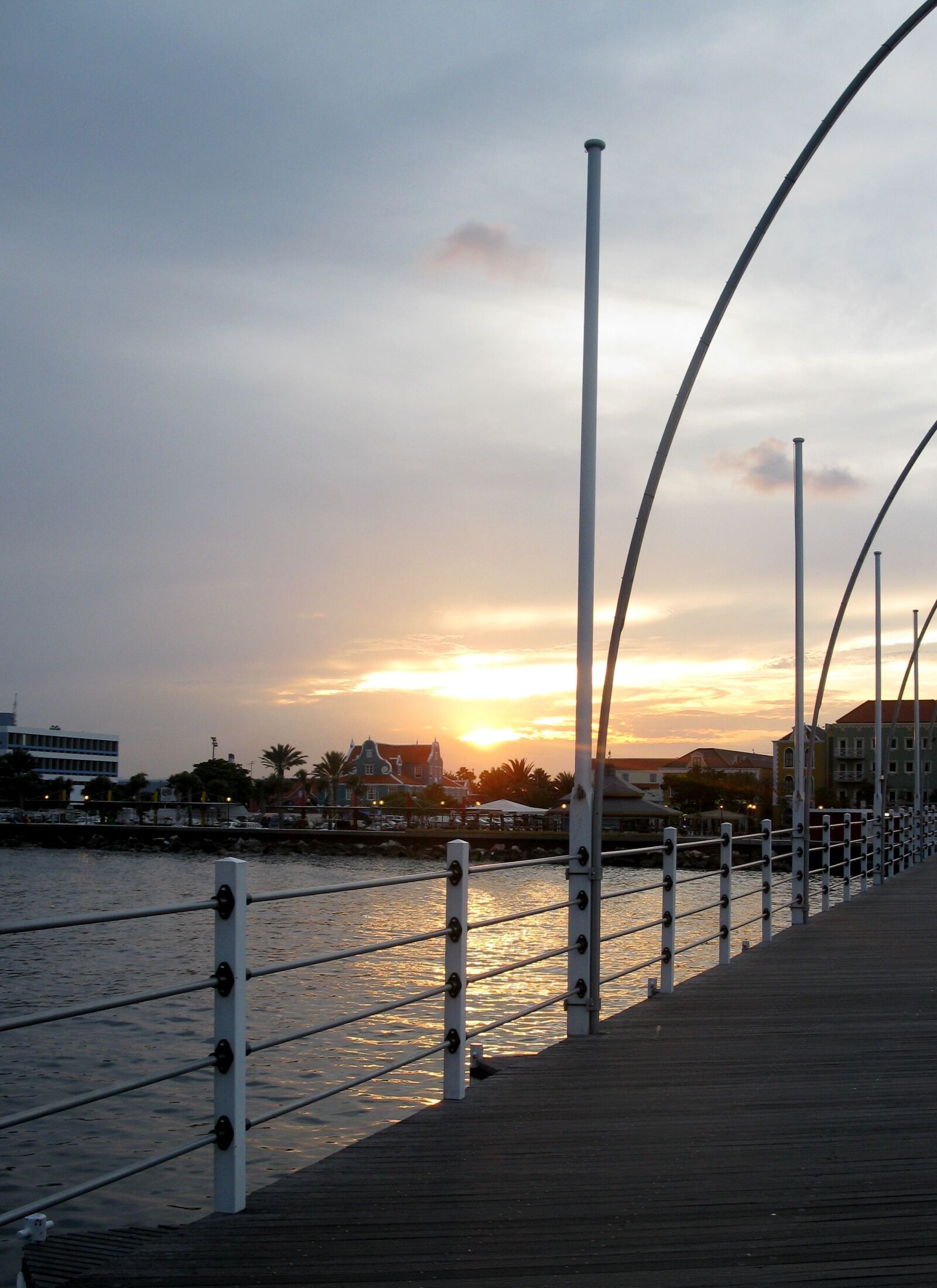 Canon PowerShot A2000 IS sample photo. Bridge, sunset, landscape photography