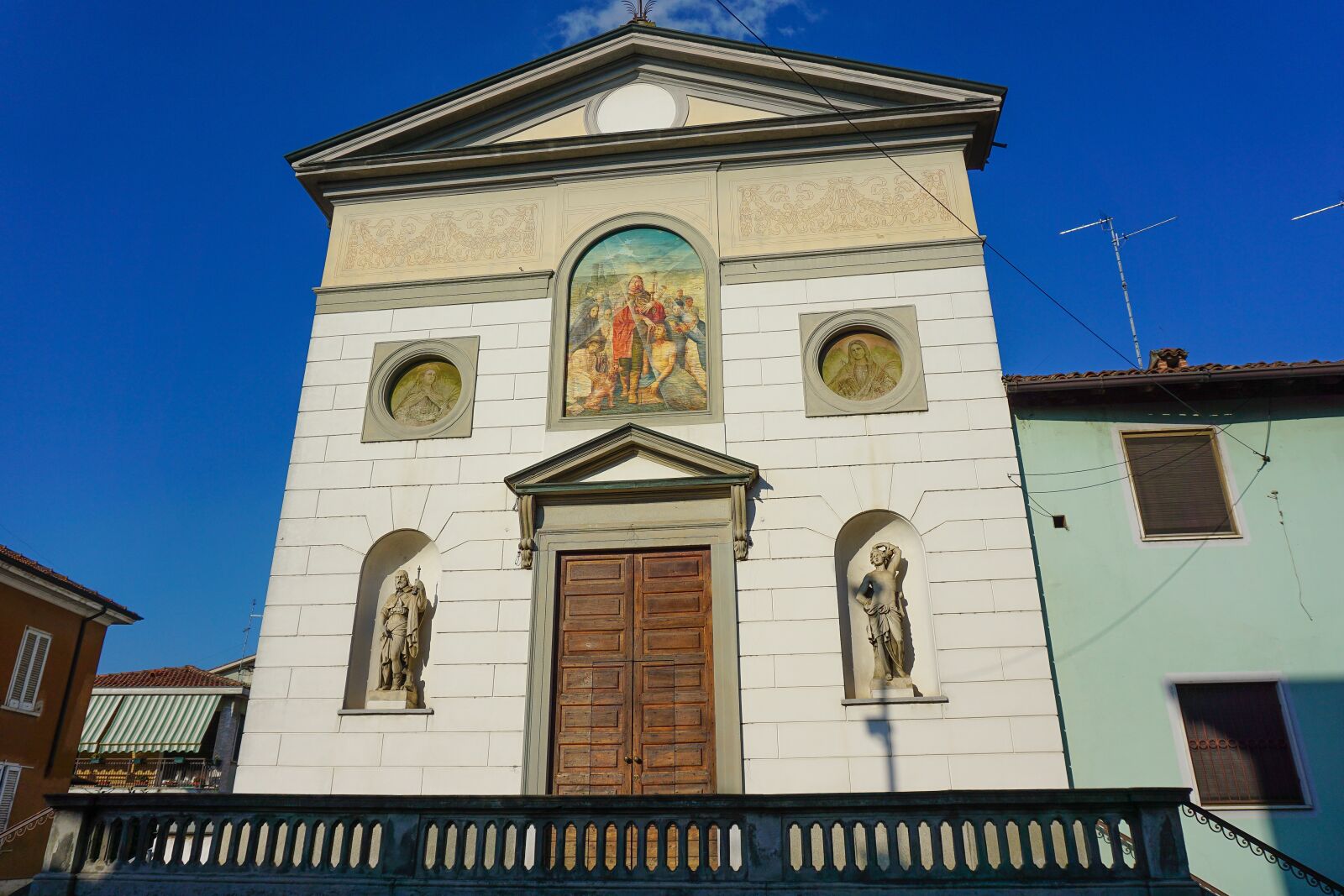 Sony a6000 sample photo. Sant'angelo lodigiano, chiesuolo, church photography