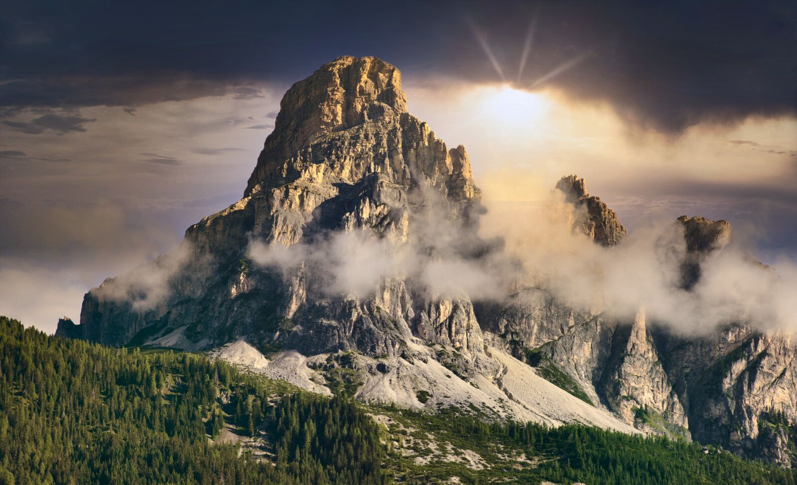 Canon EOS 5D Mark III sample photo. Mountain, sun, dawn photography