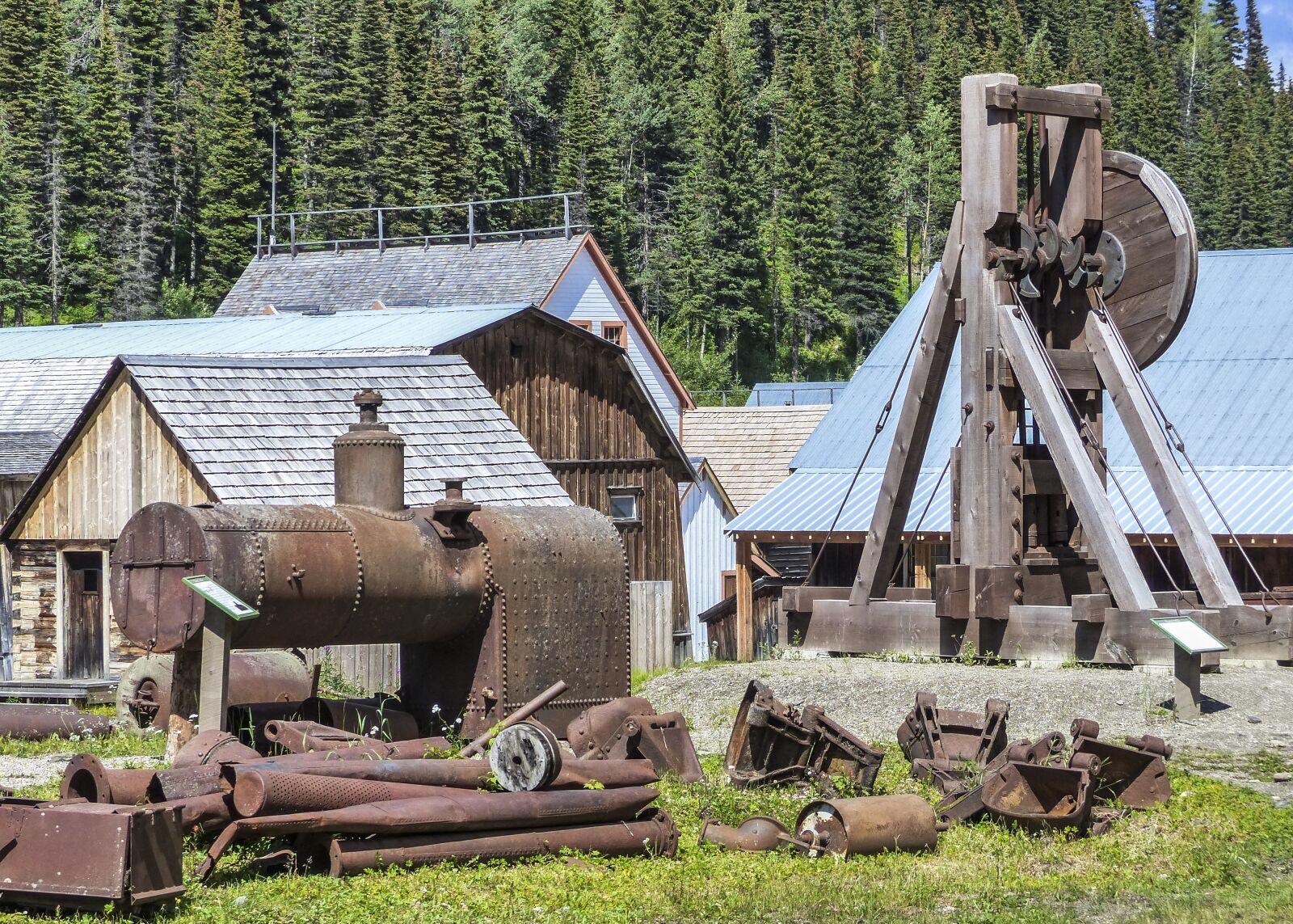 Panasonic Lumix DMC-FZ200 sample photo. Barkerville, gold mine, town photography