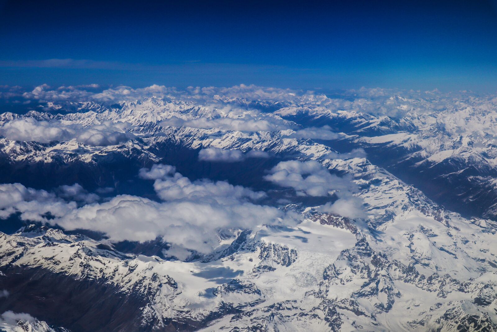 Canon EOS M50 (EOS Kiss M) sample photo. Mountains, clouds, hills photography