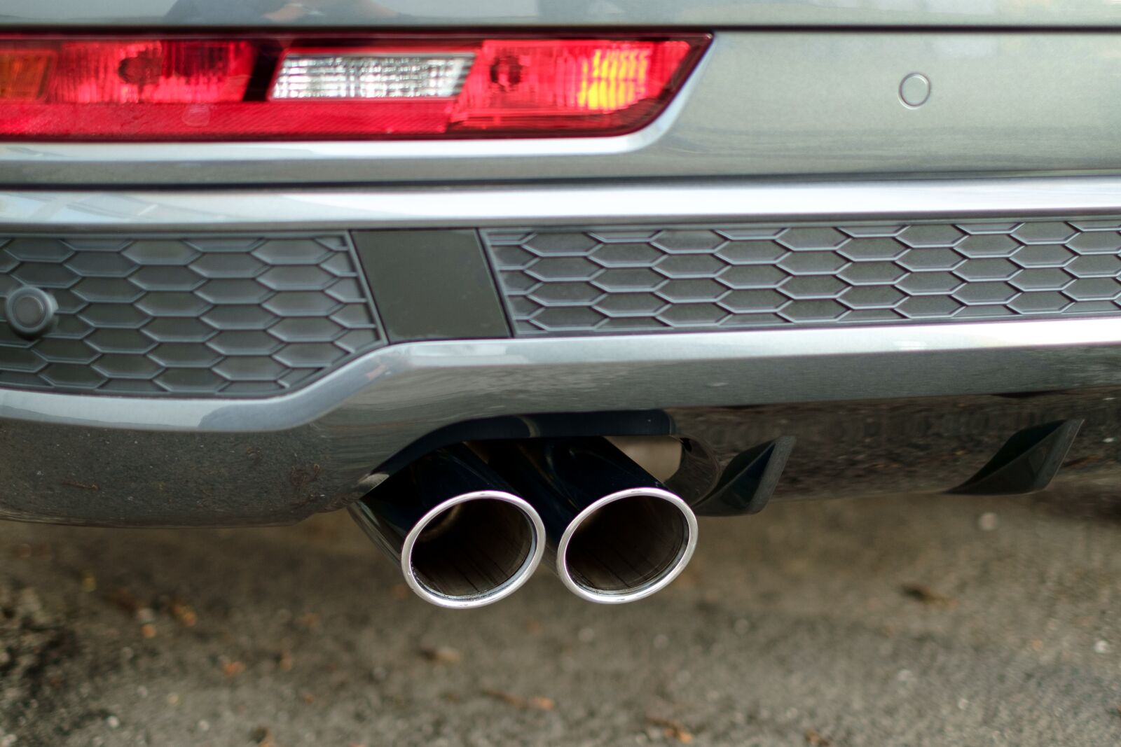 Fujifilm X-Pro1 sample photo. Car, audi, auto photography