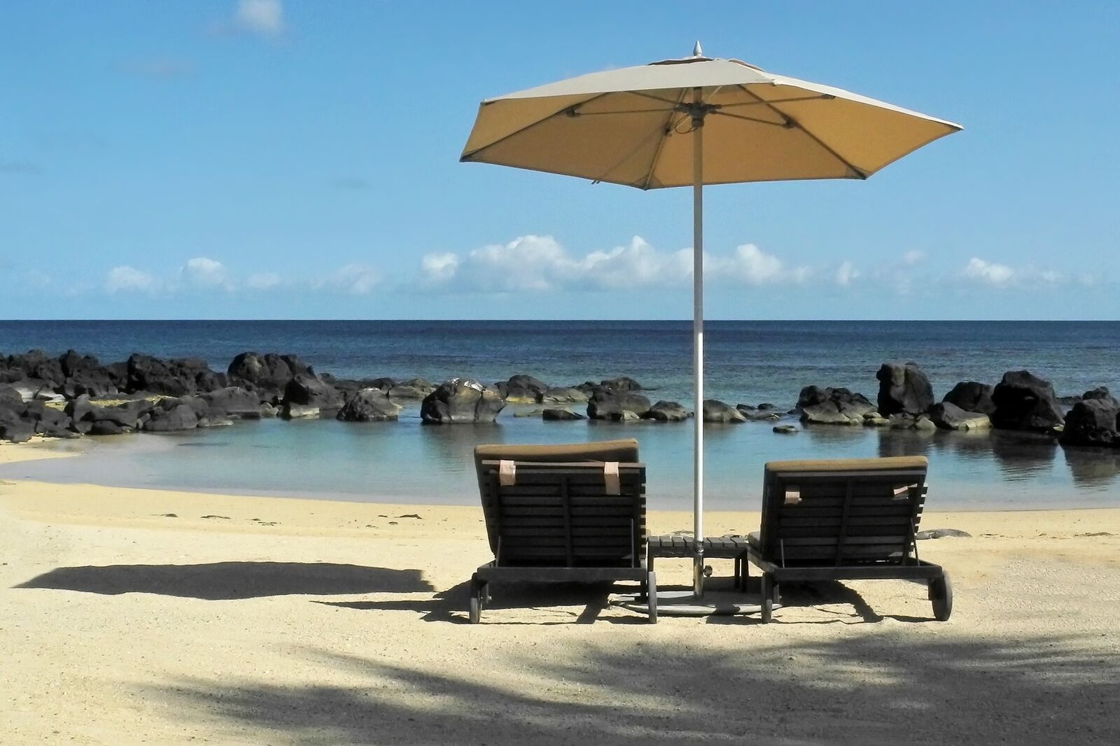 Nikon Coolpix P7100 sample photo. Mauritius, holidays, travel photography