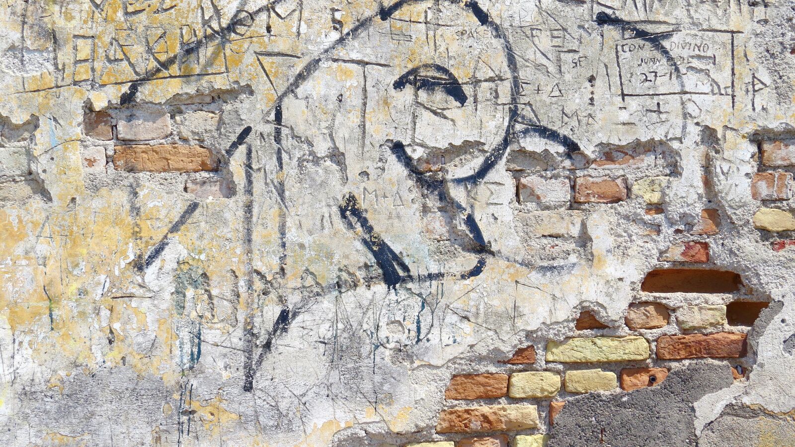 Canon PowerShot SX50 HS sample photo. Wall, lake dusia, the photography