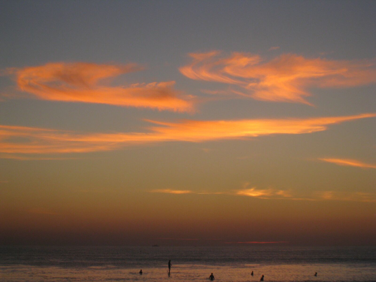 Canon DIGITAL IXUS 860 IS sample photo. Sunset, beach, sky photography