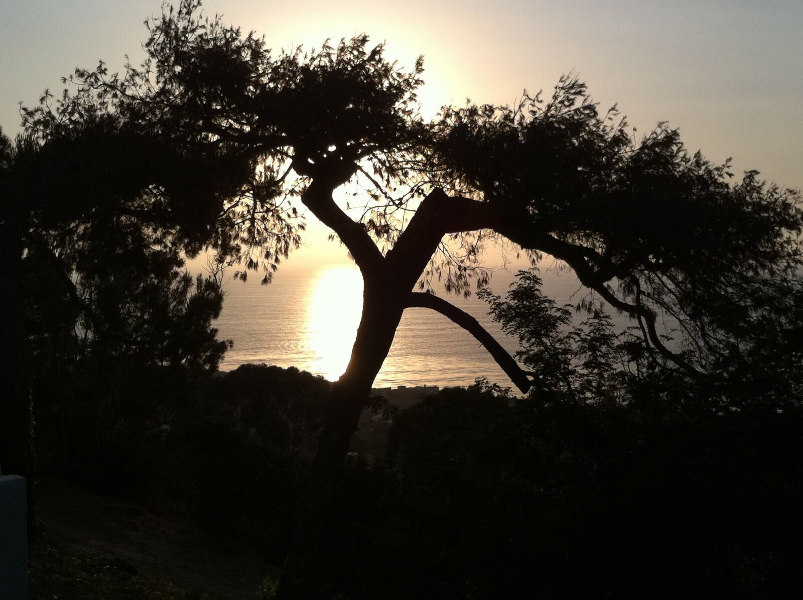 Apple iPhone 4 sample photo. Ocean, sea, water photography