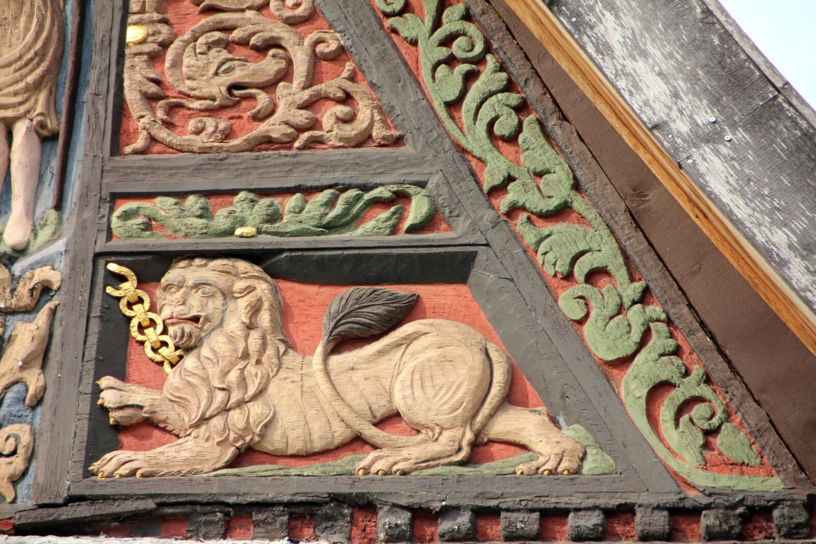 Canon EOS 550D (EOS Rebel T2i / EOS Kiss X4) sample photo. Truss, decor, animal photography