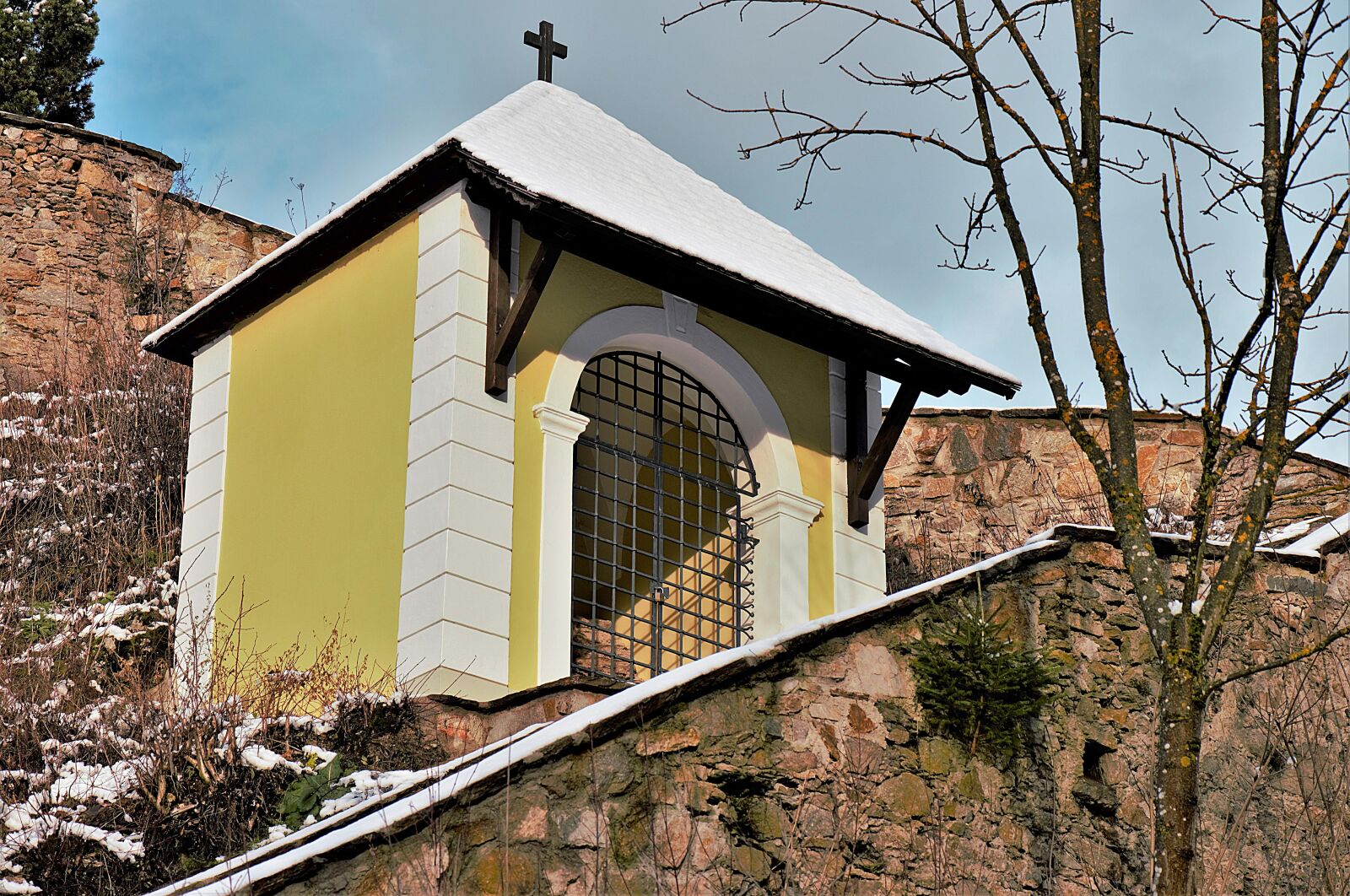 Nikon D610 sample photo. Chapel, calvary, wayside chapel photography