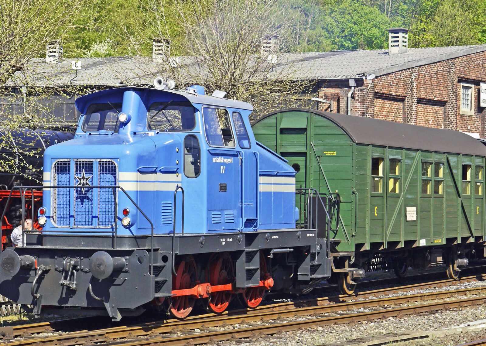 Panasonic Lumix DMC-G1 sample photo. Transport, train, locomotive, railroad photography