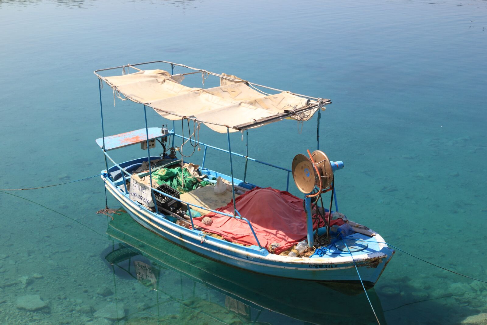 Canon EOS 550D (EOS Rebel T2i / EOS Kiss X4) sample photo. Albania, sea, boat photography