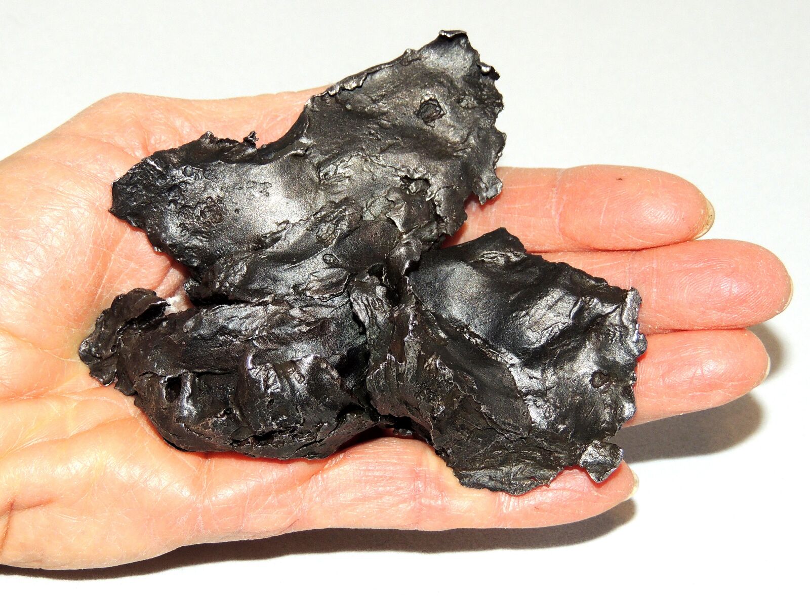 Nikon Coolpix P510 sample photo. Iron meteorite, sikhote-alin, shrapnel photography